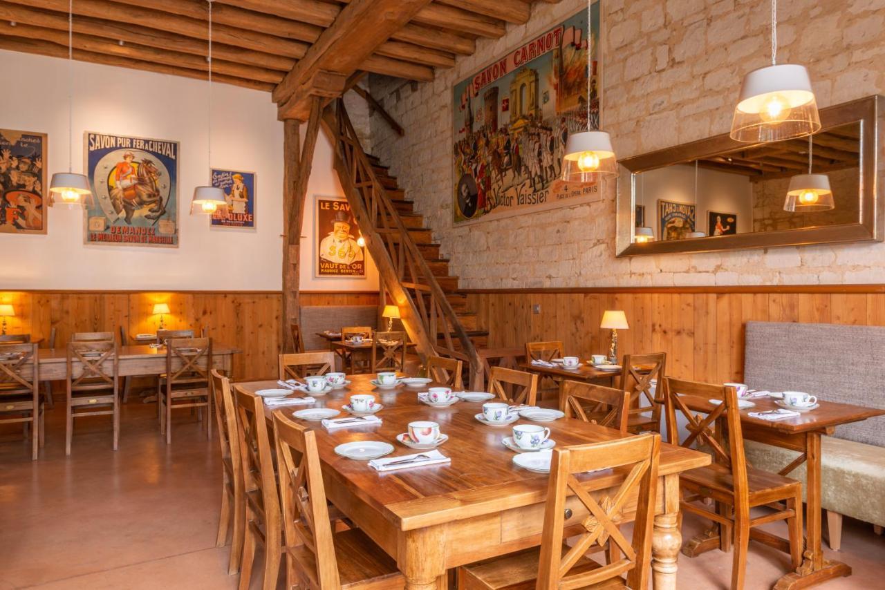 Le Domaine De Mestre, The Originals Relais 퐁트브로 라베이 외부 사진