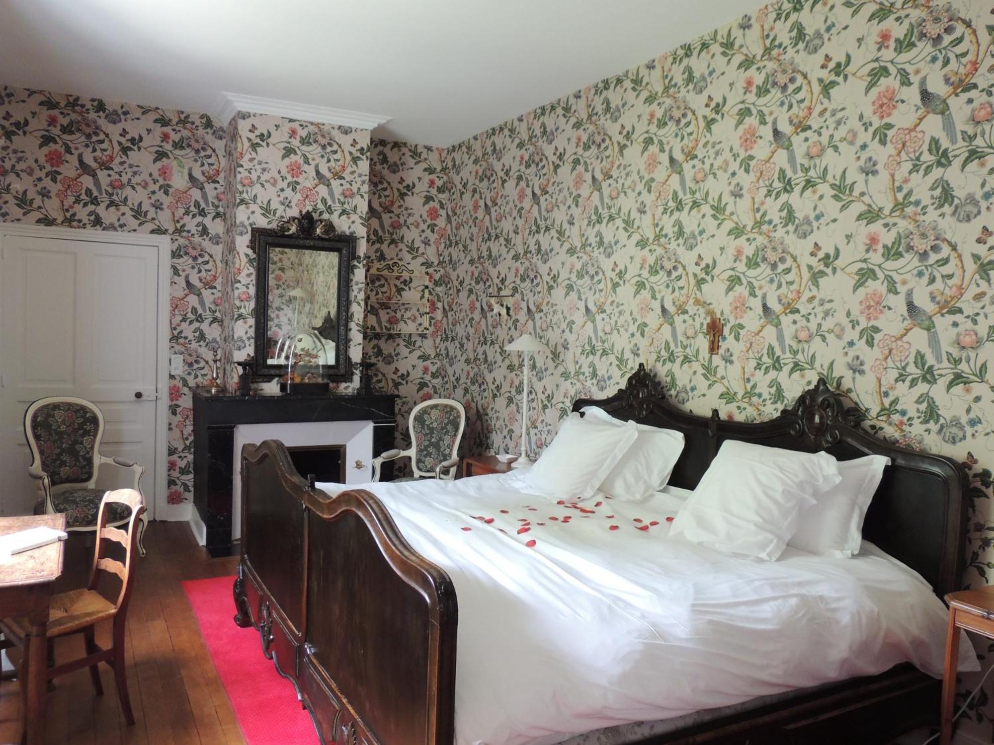 Le Domaine De Mestre, The Originals Relais 퐁트브로 라베이 외부 사진
